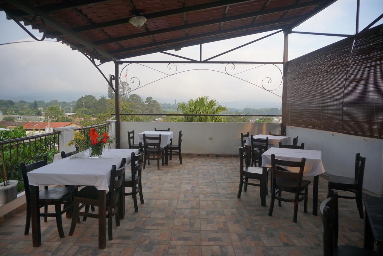 Hotel & Restaurant Fleur De Lis Concepción de Ataco Esterno foto